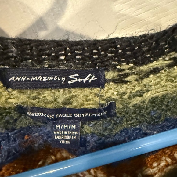 American Eagle Outfitters Black Multicolor Women's Sweater - Picture 2 of 3